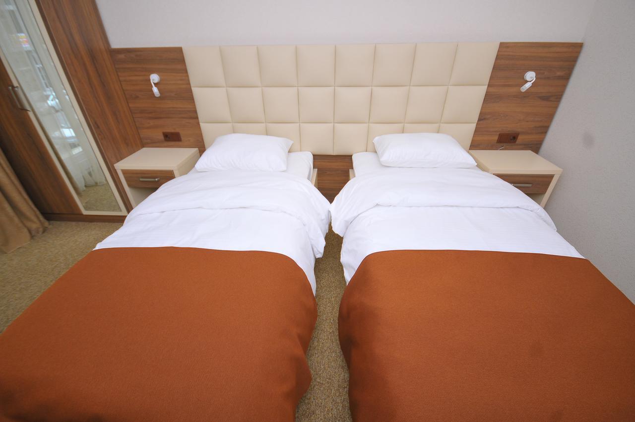 City Hotel Batumi Eksteriør billede