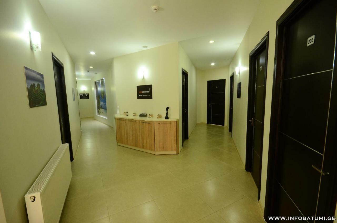 City Hotel Batumi Eksteriør billede