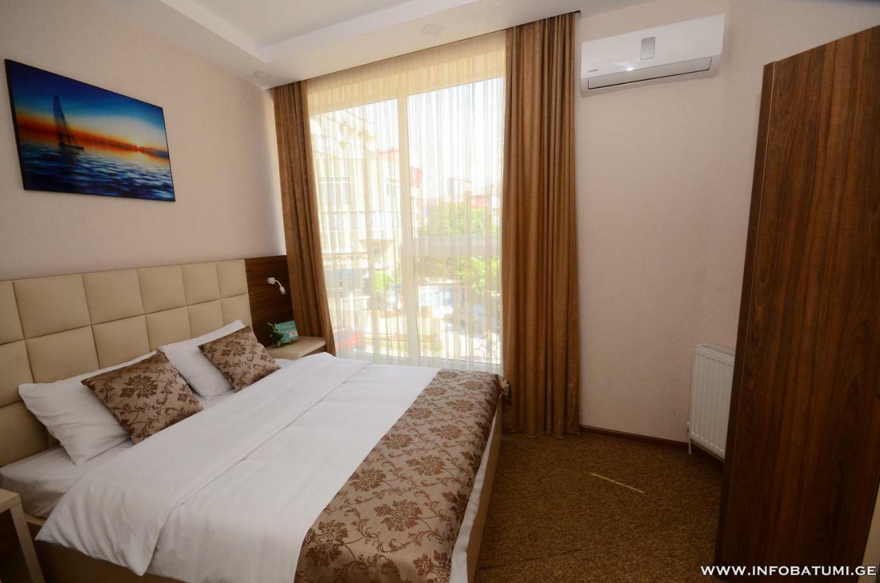 City Hotel Batumi Eksteriør billede