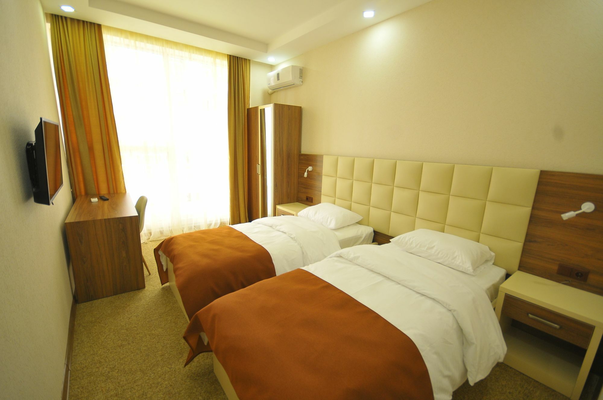 City Hotel Batumi Eksteriør billede